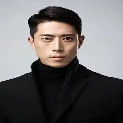 杨柯怡